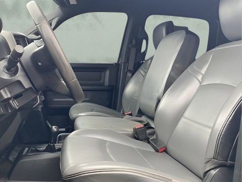 Used 2021 RAM 2500 Tradesman w/ Chrome Appearance Group image 10