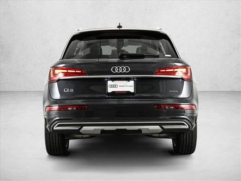 Used 2023 Audi Q5 2.0T Premium w/ Convenience Package AWD/4WD image 7