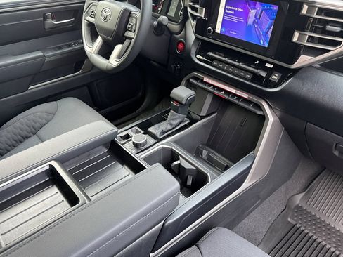New 2026 Toyota Tundra SR5 AWD/4WD image 18