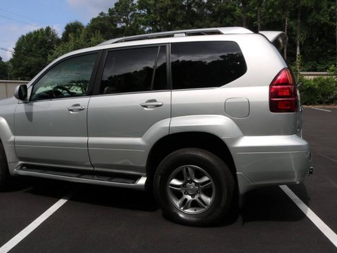 Used 2005 Lexus GX 470 AWD/4WD image 48