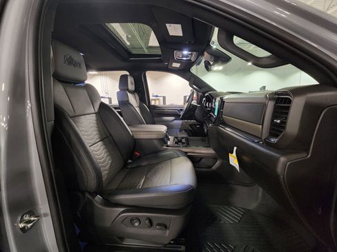 Used 2024 Chevrolet Silverado 2500 ZR2 w/ ZR2 Bison Edition image 19