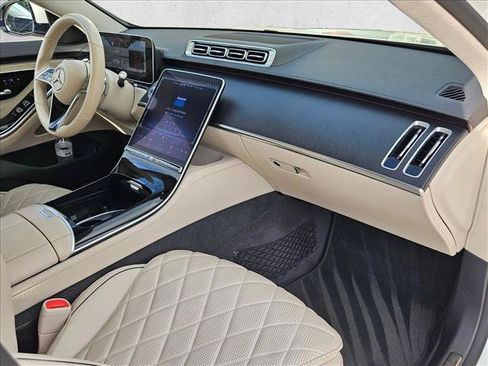 Certified 2023 Mercedes-Benz S 500 4MATIC image 23