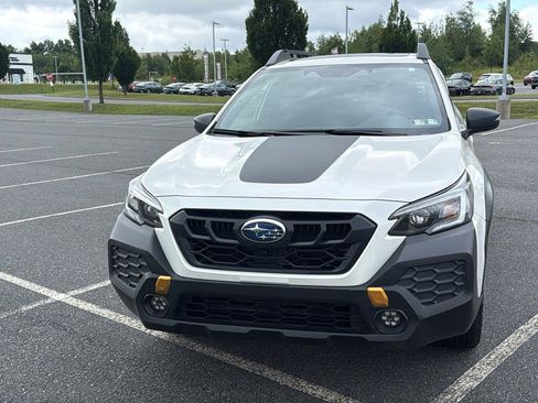 Used 2025 Subaru Outback Wilderness AWD/4WD image 15