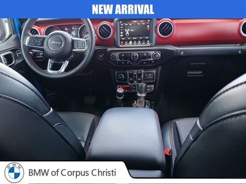 Used 2023 Jeep Wrangler Unlimited Rubicon image 12