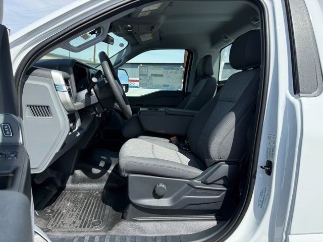 New 2027 Ford F250 XL w/ XL Chrome Package RWD image 22