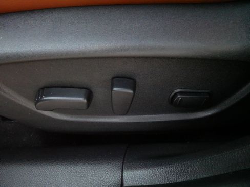 Used 2017 Nissan Rogue SL w/ SL Premium Package image 20