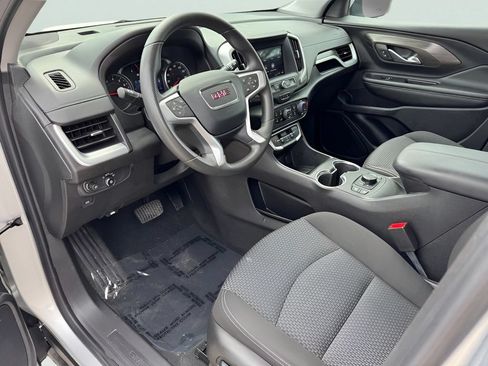 Used 2022 GMC Terrain SLE w/ Driver Convenience Package FWD image 10