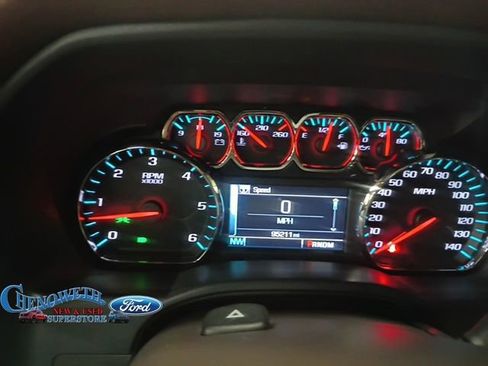 Used 2016 Chevrolet Silverado 1500 High Country w/ High Country Premium Package image 11