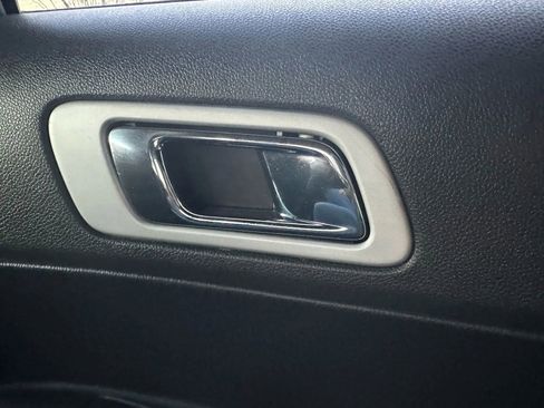 Used 2015 Ford Explorer Sport image 39