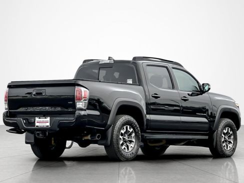Used 2023 Toyota Tacoma TRD Off-Road w/ TRD Premium Off Road Package image 5