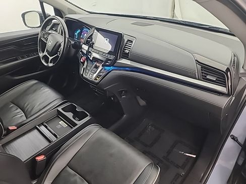 Used 2023 Honda Odyssey Elite image 14