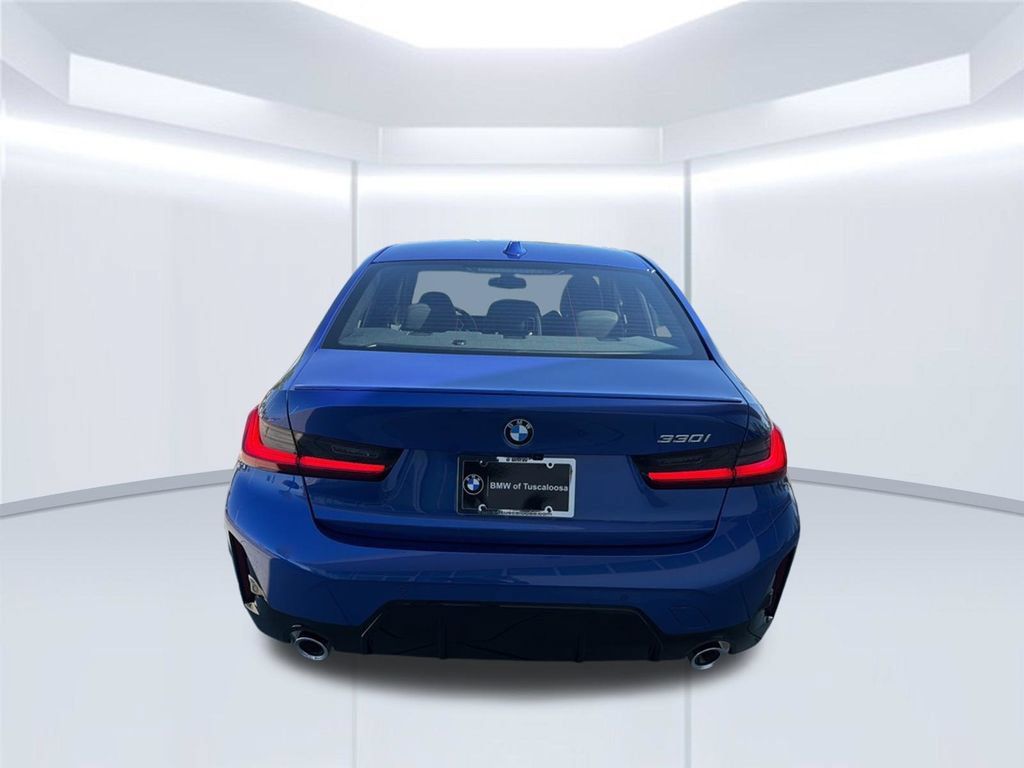 New 2026 BMW 330i Sedan w/ M Sport Package RWD image 5