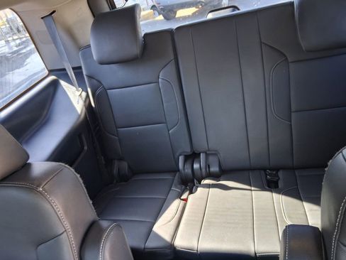 Used 2018 Chevrolet Tahoe LT w/ Luxury Package image 16