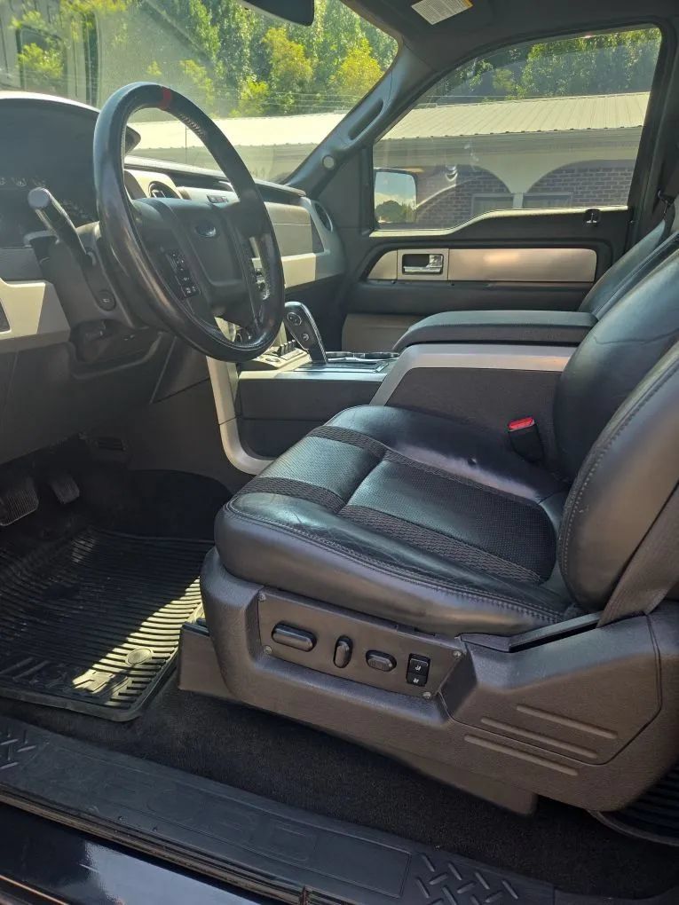 Used 2012 Ford F150 Raptor w/ Raptor Luxury Pkg AWD/4WD image 9