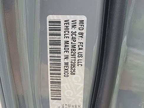 New 2026 Jeep Cherokee Laredo AWD/4WD image 29