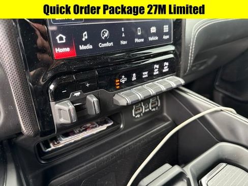 Used 2022 RAM 1500 Limited w/ Night Edition AWD/4WD image 9