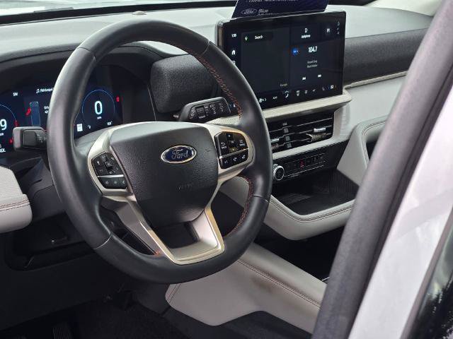 Certified 2025 Ford Explorer Active w/ Active Comfort Package AWD/4WD image 26