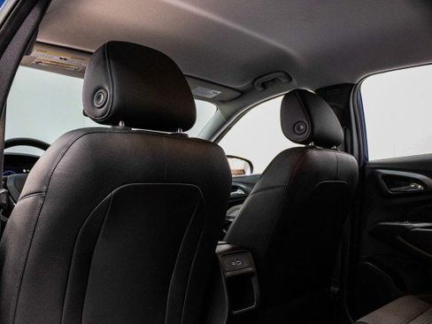 Used 2024 Chevrolet Trax LT w/ Driver Confidence Package image 20