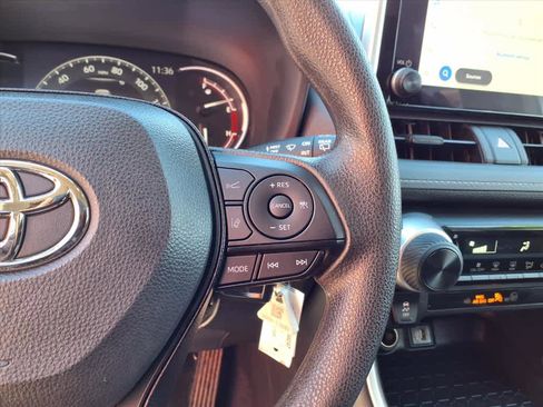 Certified 2025 Toyota RAV4 LE image 10