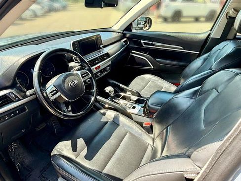 Used 2020 Kia Telluride LX FWD image 10