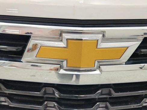 Used 2022 Chevrolet Silverado 1500 LT image 16