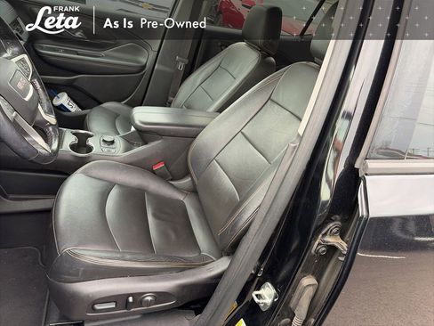 Used 2018 GMC Terrain SLT w/ Preferred Package FWD image 11