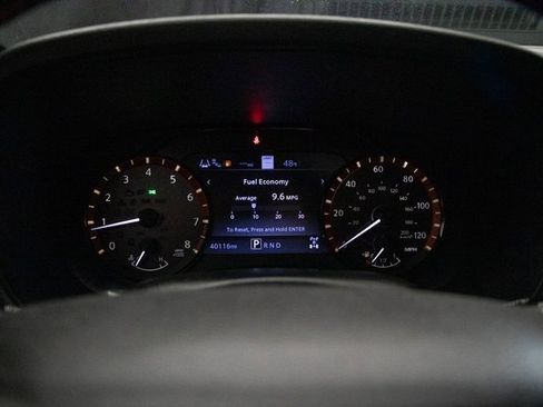 Used 2023 Nissan Frontier PRO-4X image 28