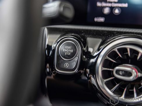 Used 2021 Mercedes-Benz A 35 AMG 4MATIC image 27