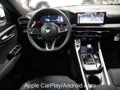 Used 2024 Dodge Hornet R/T image 9