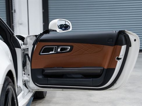 Used 2018 Mercedes-Benz AMG GT C image 34