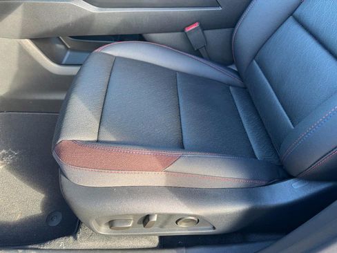 New 2026 Chevrolet Equinox RS w/ Convenience Package III image 34