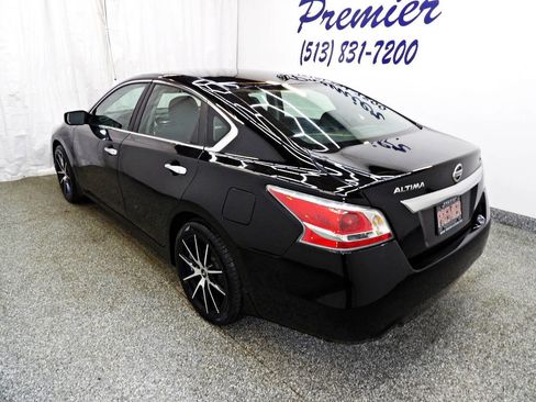 Used 2015 Nissan Altima 2.5 S w/ Power Driver Seat Package image 4
