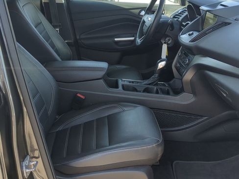 Used 2018 Ford Escape SEL image 24