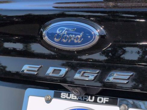 Used 2024 Ford Edge SEL AWD/4WD image 13