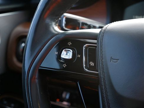 Used 2021 Lincoln Aviator Reserve w/ Equipment Group 202A image 19