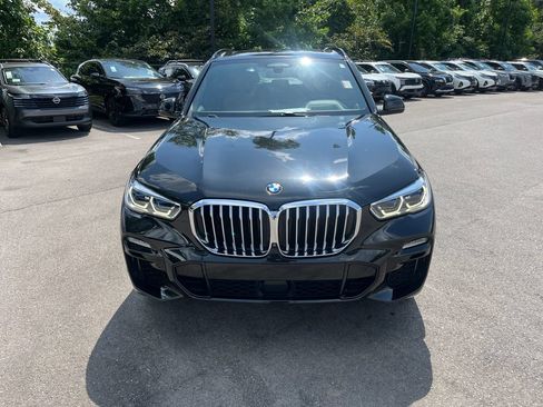 Used 2019 BMW X5 xDrive50i w/ M Sport Package AWD/4WD image 8