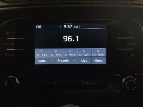 Used 2017 Kia Soul w/ Convenience Package FWD image 25