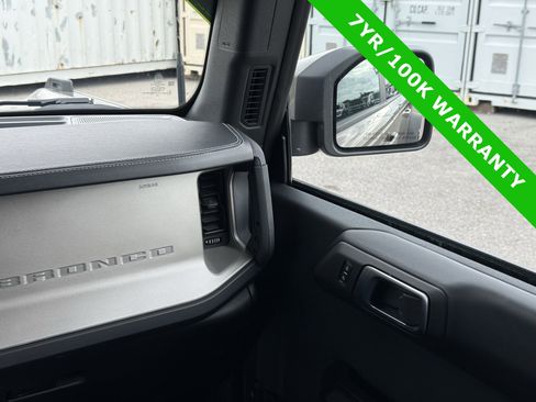 Certified 2025 Ford Bronco Outer Banks w/ Sasquatch Package image 17