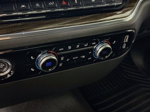Used 2024 GMC Sierra 1500 Elevation AWD/4WD image 24