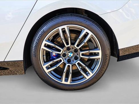 Used 2026 BMW 530i xDrive AWD/4WD image 9