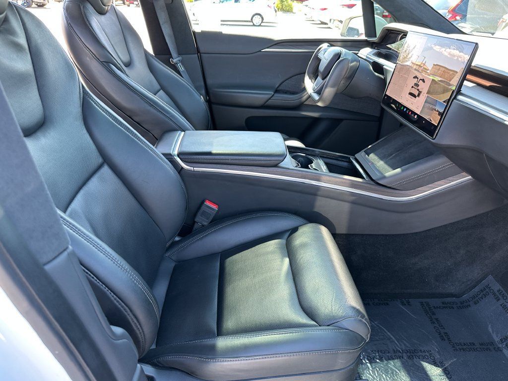 Used 2024 Tesla Model X AWD/4WD image 20