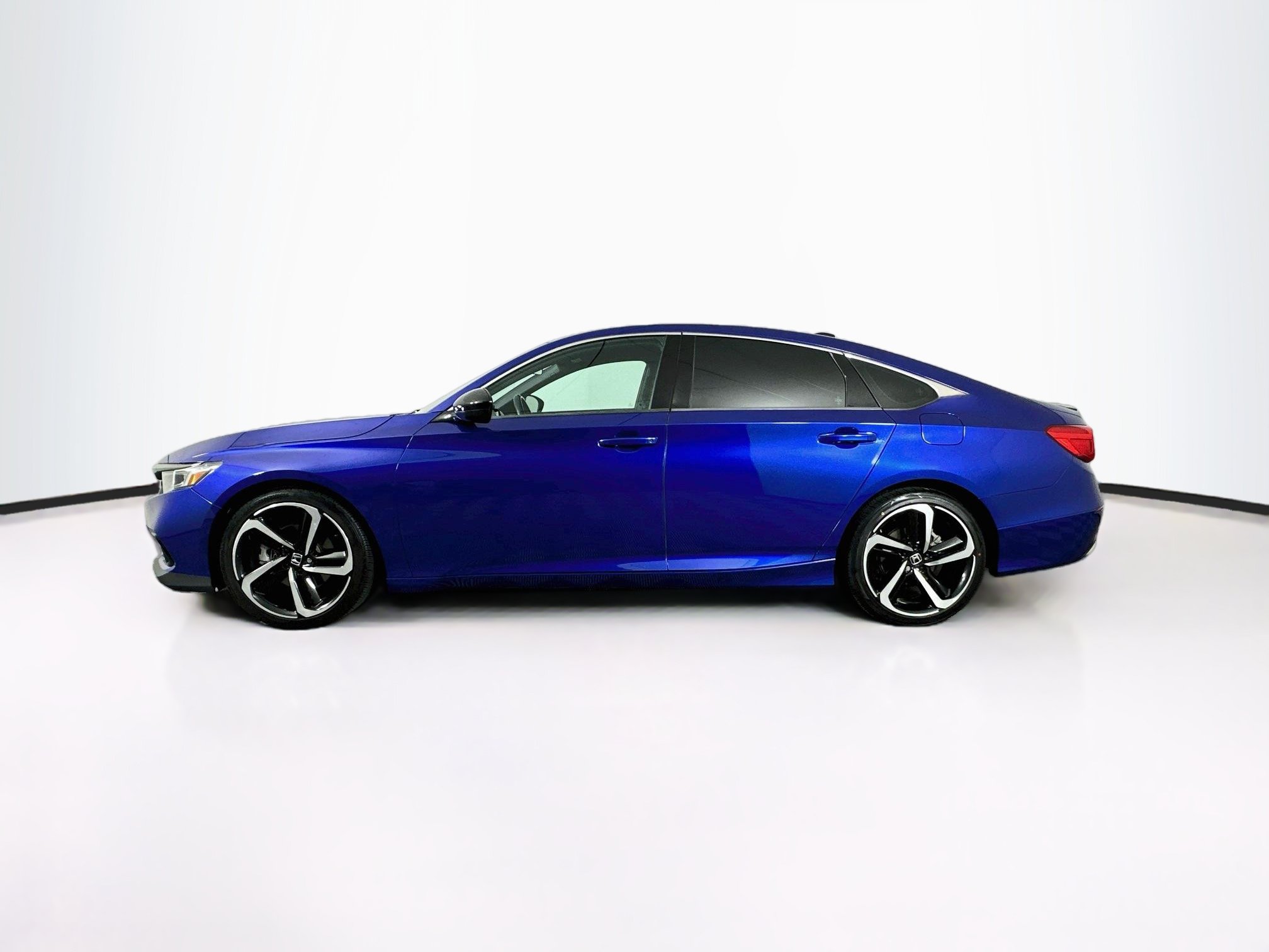 Used 2021 Honda Accord Sport image 4