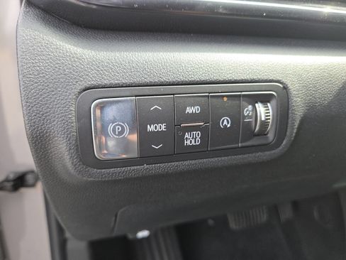 New 2026 GMC Terrain AT4 w/ Convenience Package III AWD/4WD image 9