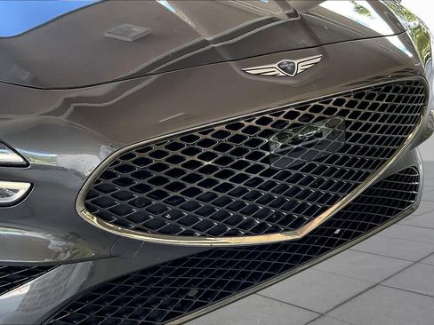 Used 2025 Genesis G70 2.5T w/ Sport Prestige Package RWD image 30