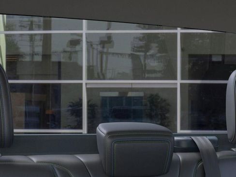 New 2025 Ford Maverick Lobo image 24