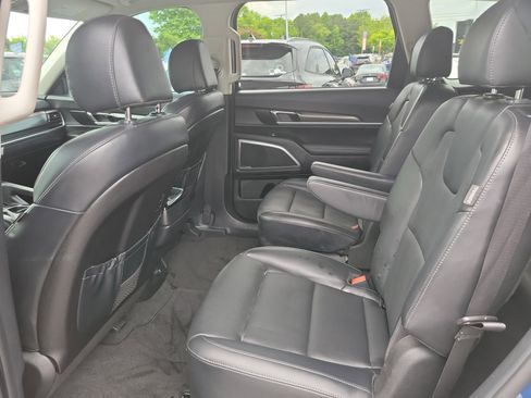Used 2024 Kia Telluride S FWD image 10