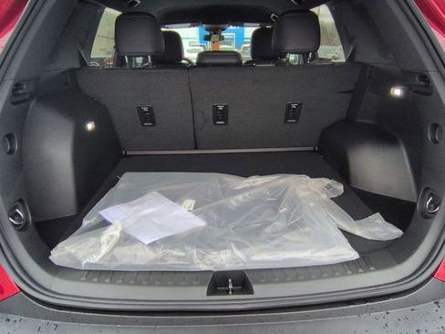 New 2026 Chevrolet Equinox LT w/ Convenience Package II image 26