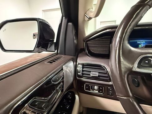 Used 2024 Lincoln Navigator Black Label AWD/4WD image 77