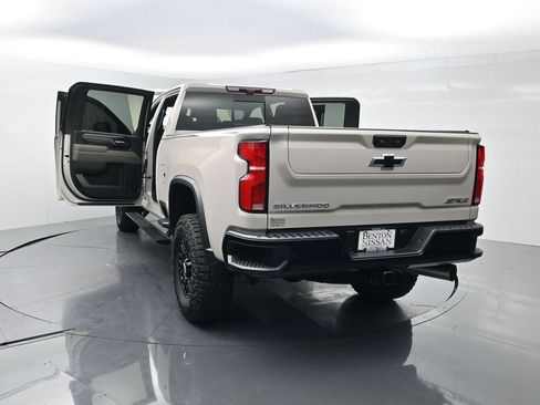 Used 2026 Chevrolet Silverado 2500 ZR2 AWD/4WD image 31