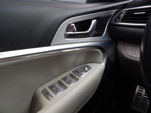 Used 2019 Genesis G70 3.3T Advanced w/ Elite Package image 20